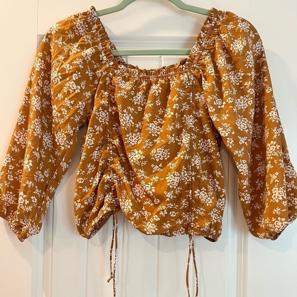 Speed Limit Off Shoulder Blouse - Picture 1 of 2